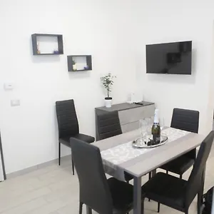 Peppino's Apartament Katania